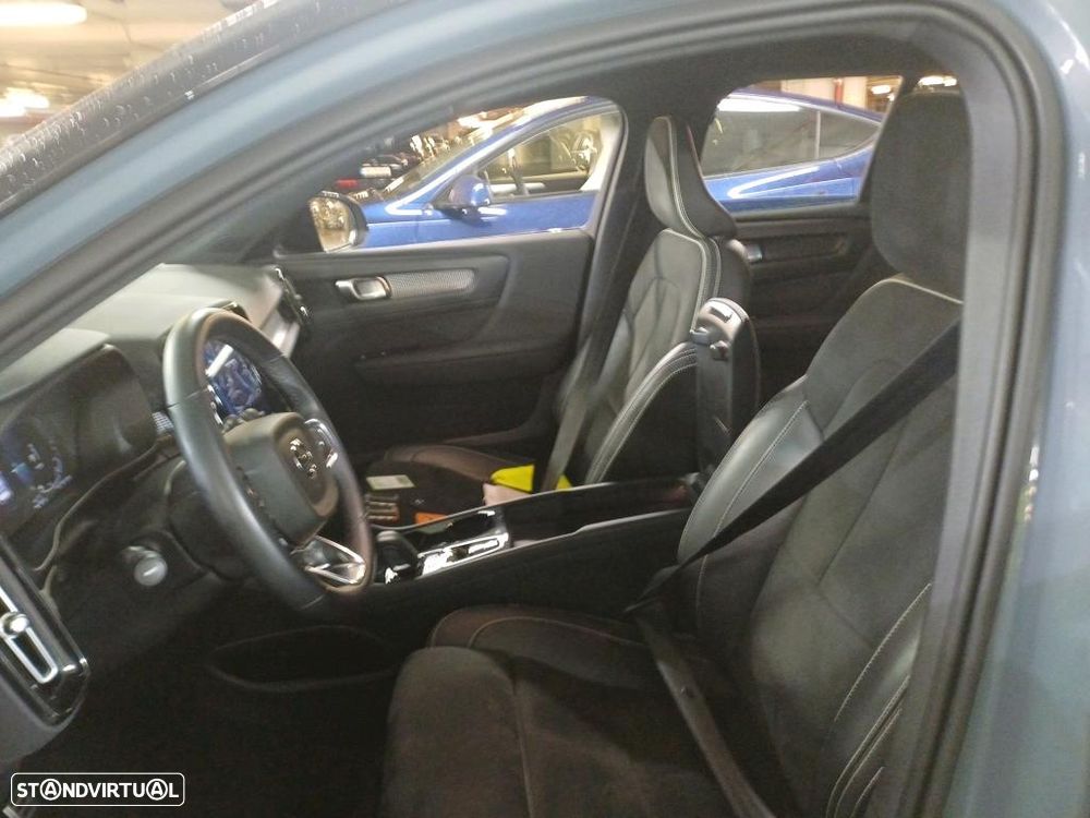 Volvo XC 40 1.5 T5 PHEV R-Design - 5