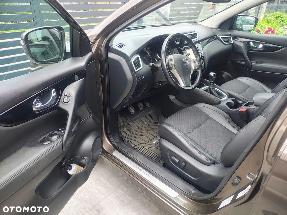 Nissan Qashqai 1.5 dCi Tekna EU6 - 11