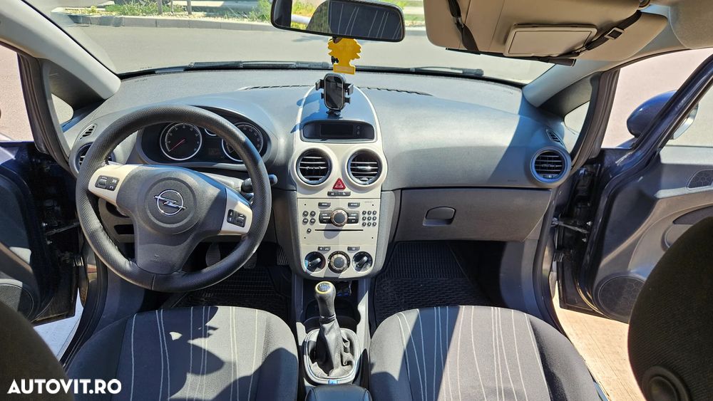 Opel Corsa - 7