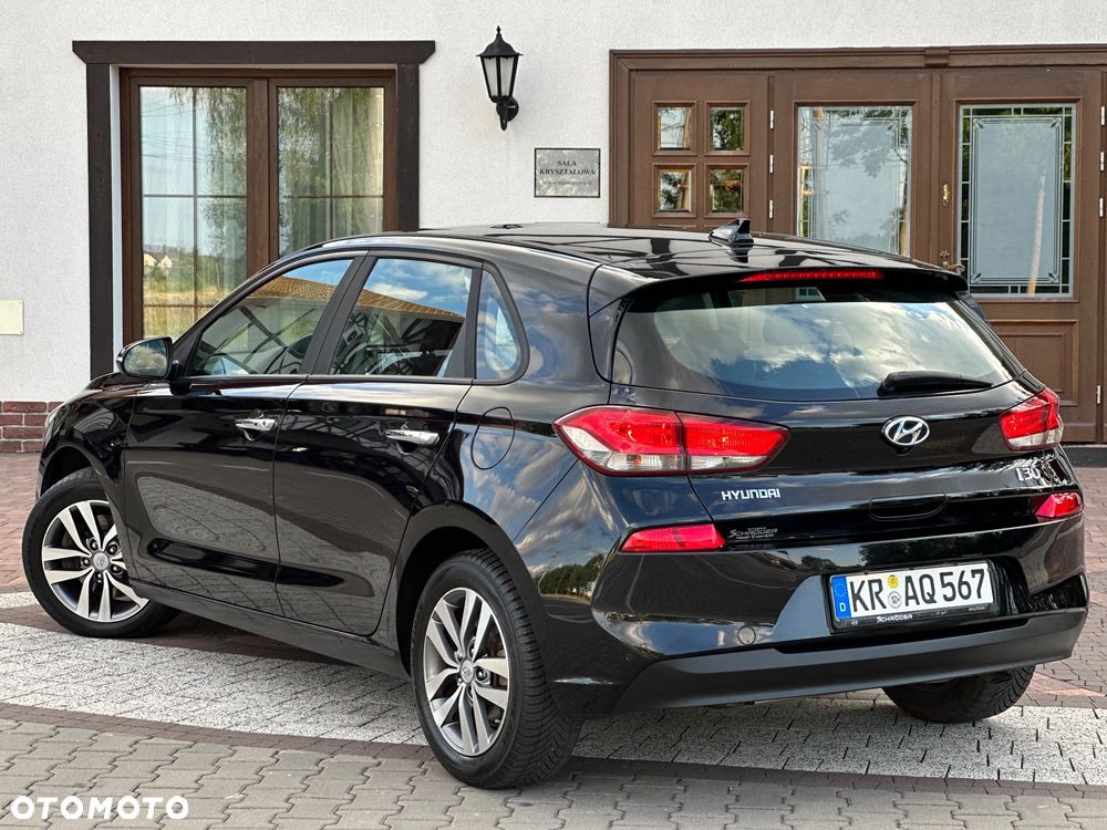 Hyundai i30 1.4 Premium - 13
