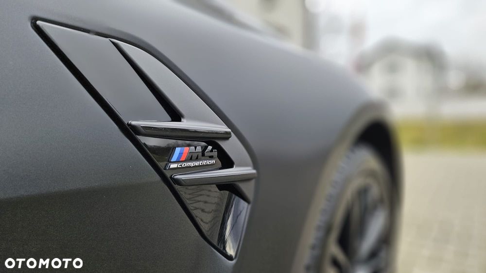 BMW M4 Competition M xDrive sport - 13