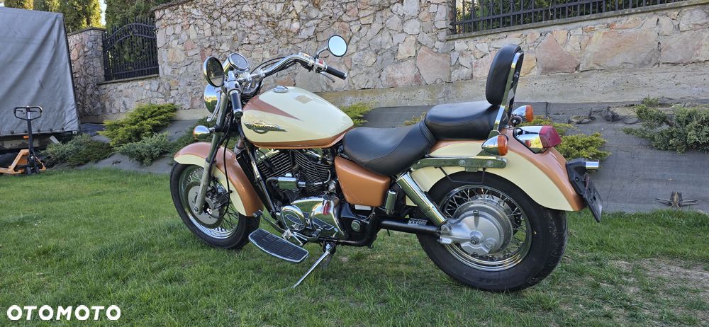 Honda Shadow - 14