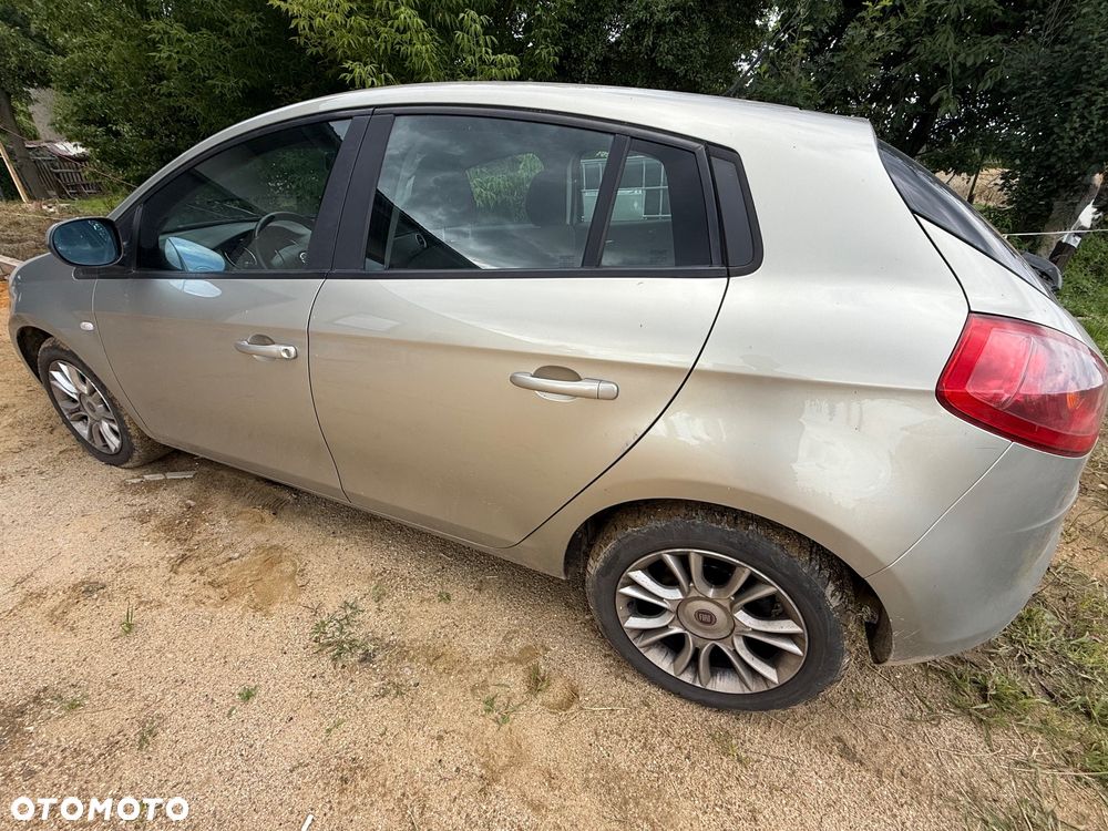 Fiat Bravo - 10