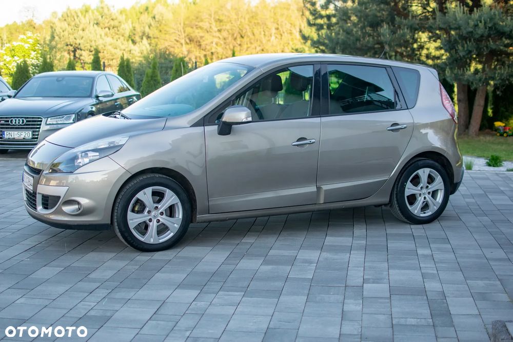 Renault Scenic - 2