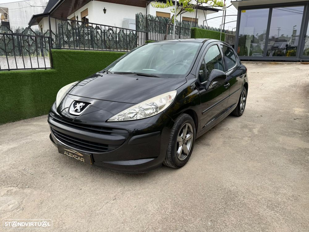 Peugeot 207 1.4 HDi Urban - 1