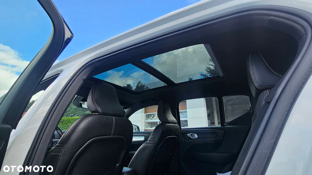 Volvo XC 40 - 12