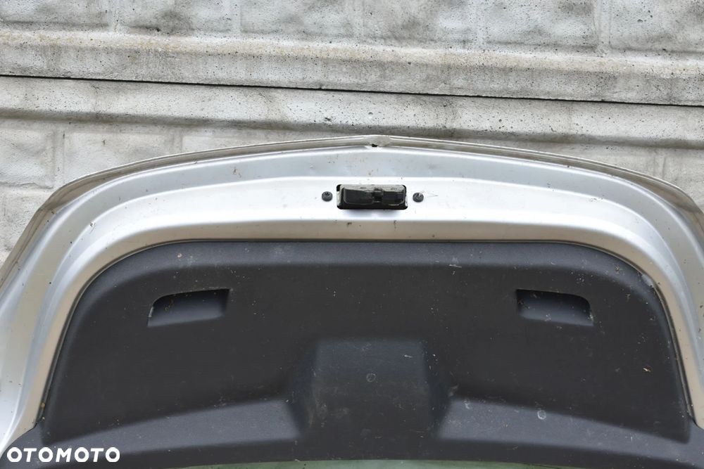 KLAPA BAGAŻNIKA OPEL CORSA D - 18