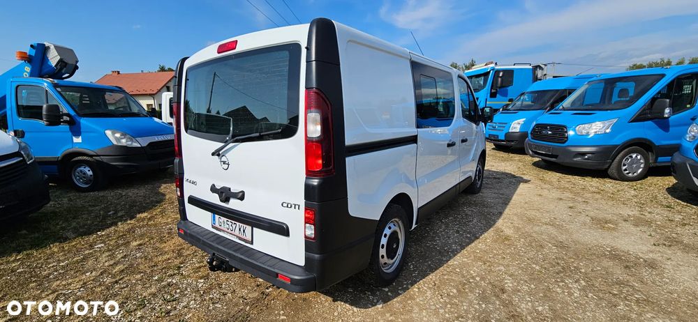 Opel Vivaro - 4