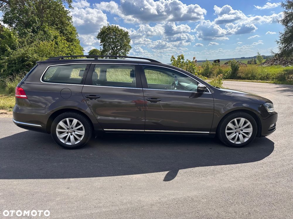 Volkswagen Passat 1.6 TDI Comfortline - 5