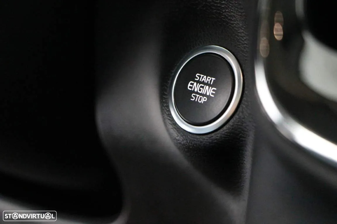 Volvo XC 40 2.0 D3 Momentum Plus - 20