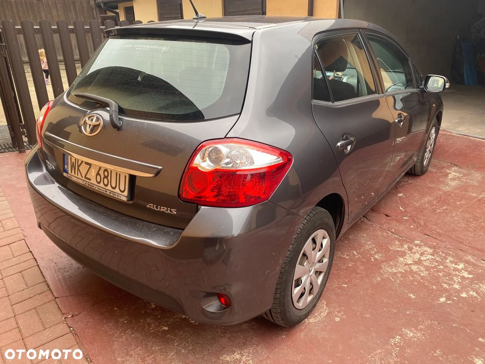 Toyota Auris 1.33 VVT-i Life Comfort - 5