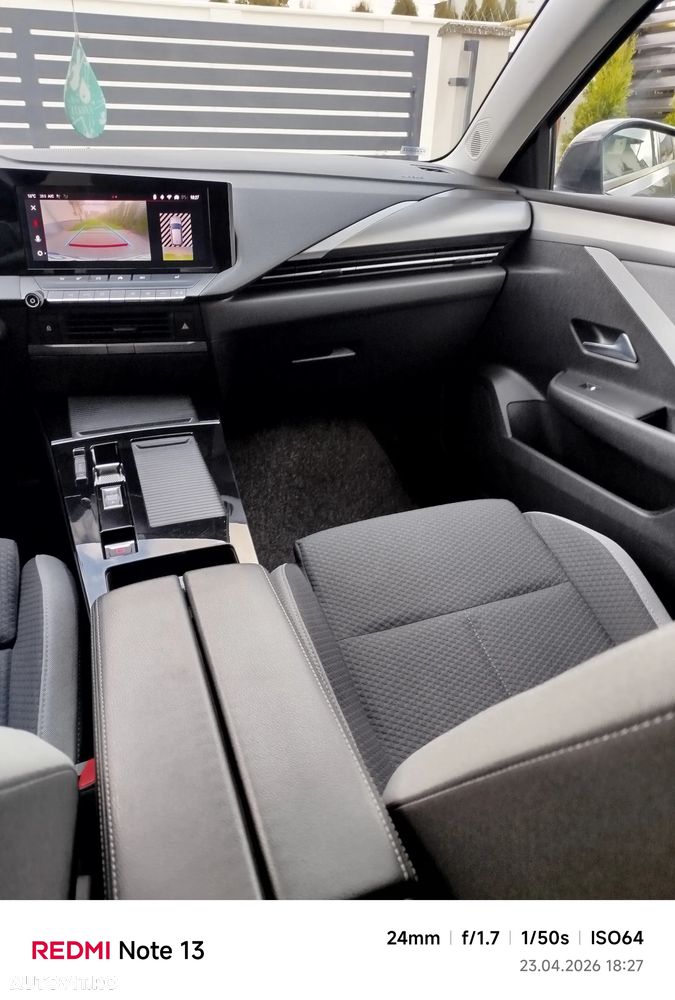 Opel Astra 1.2L Turbo Start/Stop AT8 Elegance - 11