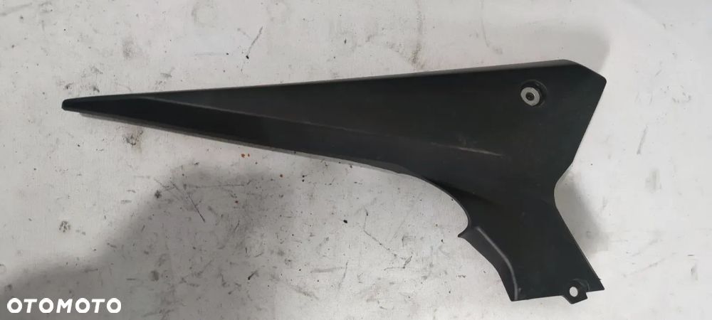 * YAMAHA XJ6 09-16 WYPEŁNIENIE POD SIEDZENIE PRAWE OWIEWKA PRAWA OSŁONA BOK BOCZEK (2) - 1
