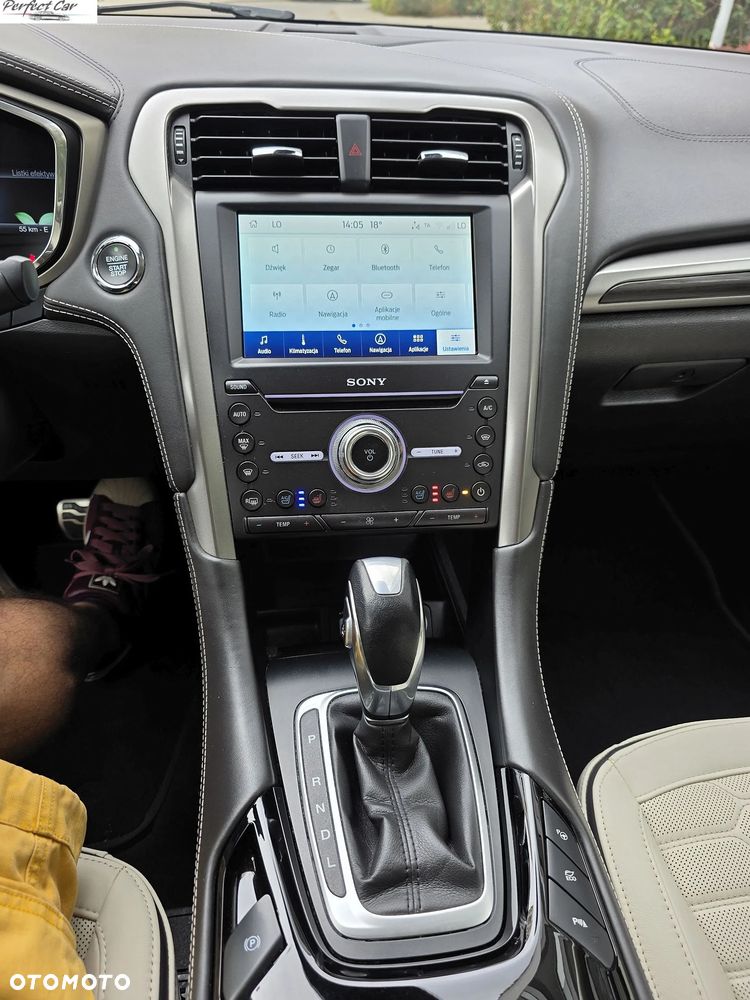 Ford Mondeo 2.0 Hybrid Vignale Plus - 16