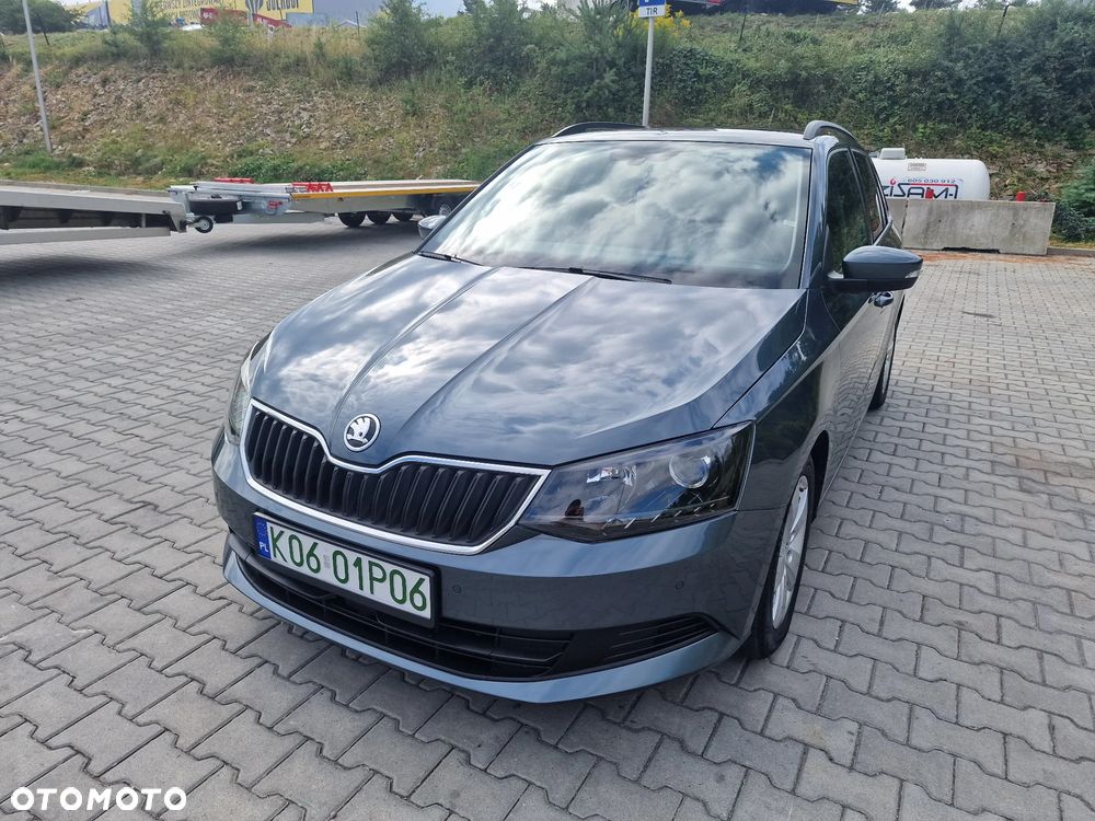 Skoda Fabia 1.0 TSI Style - 2