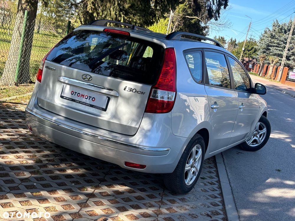 Hyundai i30 1.6 Comfort - 8