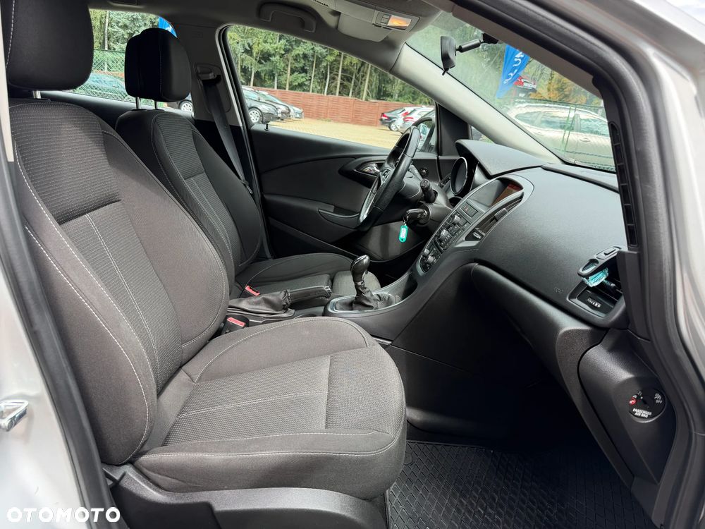 Opel Astra - 8