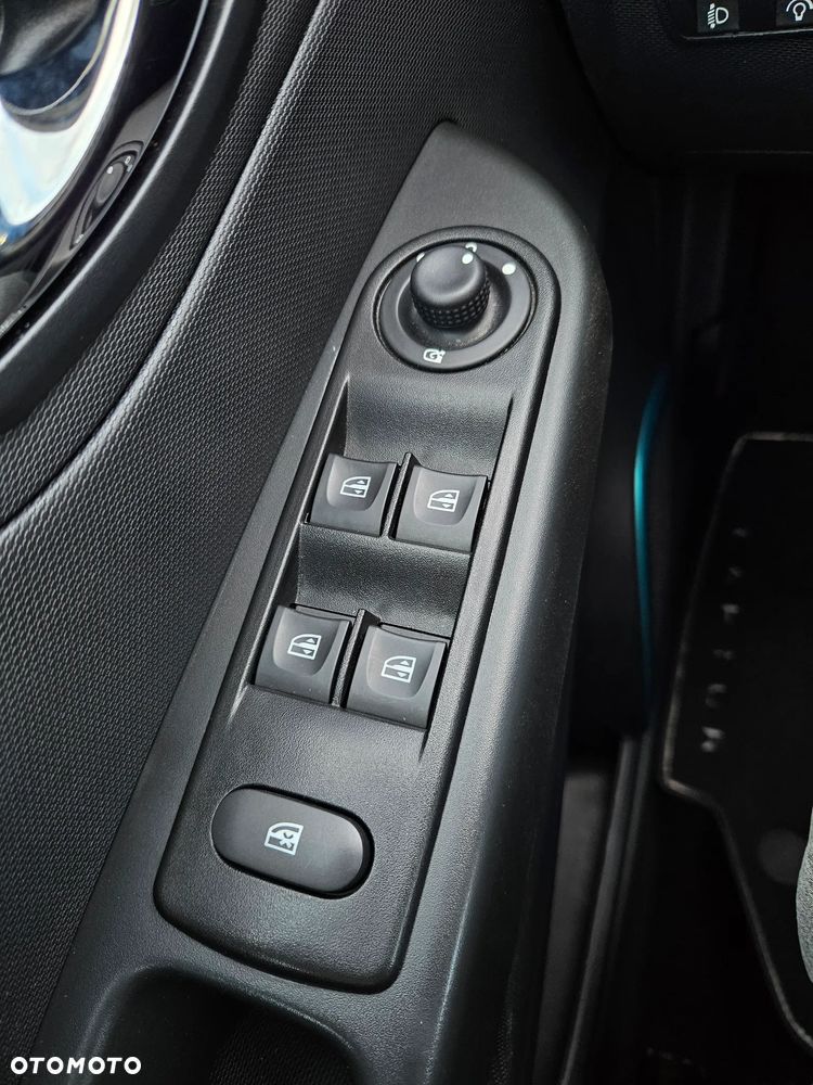 Renault Captur ENERGY TCe 120 EDC LIMITED - 19