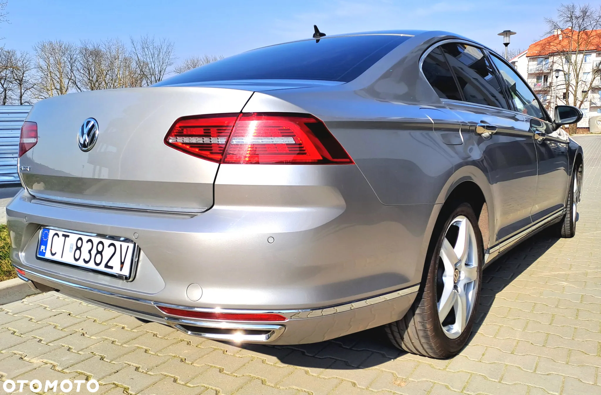 Volkswagen Passat 2.0 TDI BMT Highline DSG - 8