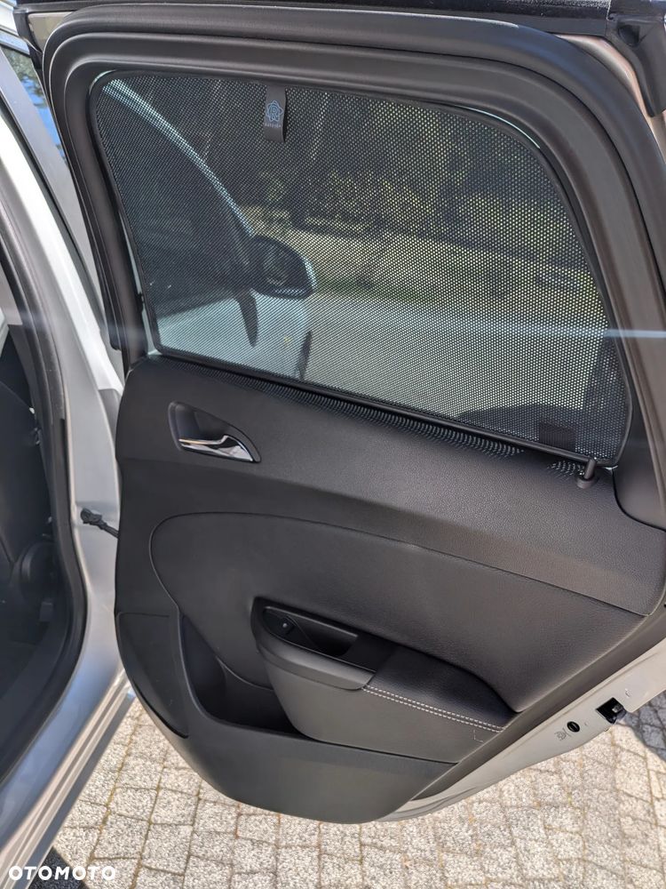 Opel Astra 1.6 CDTI Cosmo - 18