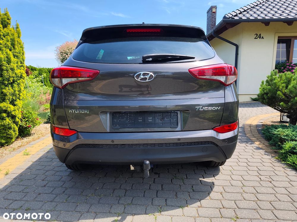 Hyundai Tucson blue 1.6 GDi 2WD Navi - 10