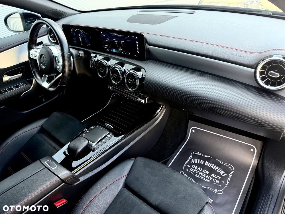 Mercedes-Benz CLA 220 d AMG Line 8G-DCT - 31