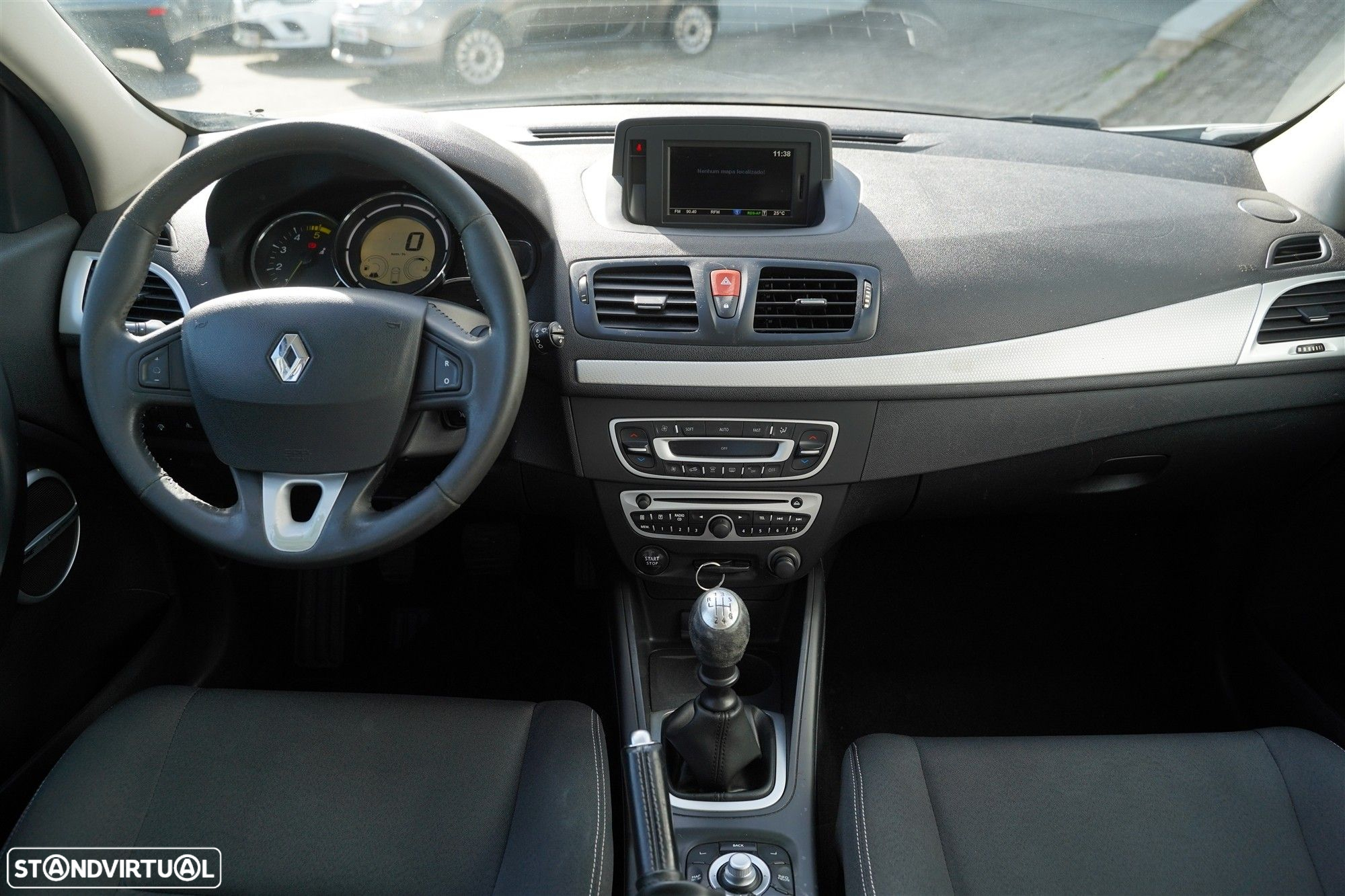 Renault Mégane 1.5 dCi Dynamique S - 15