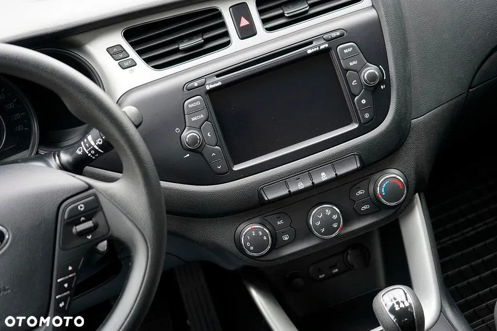 Kia Ceed - 26