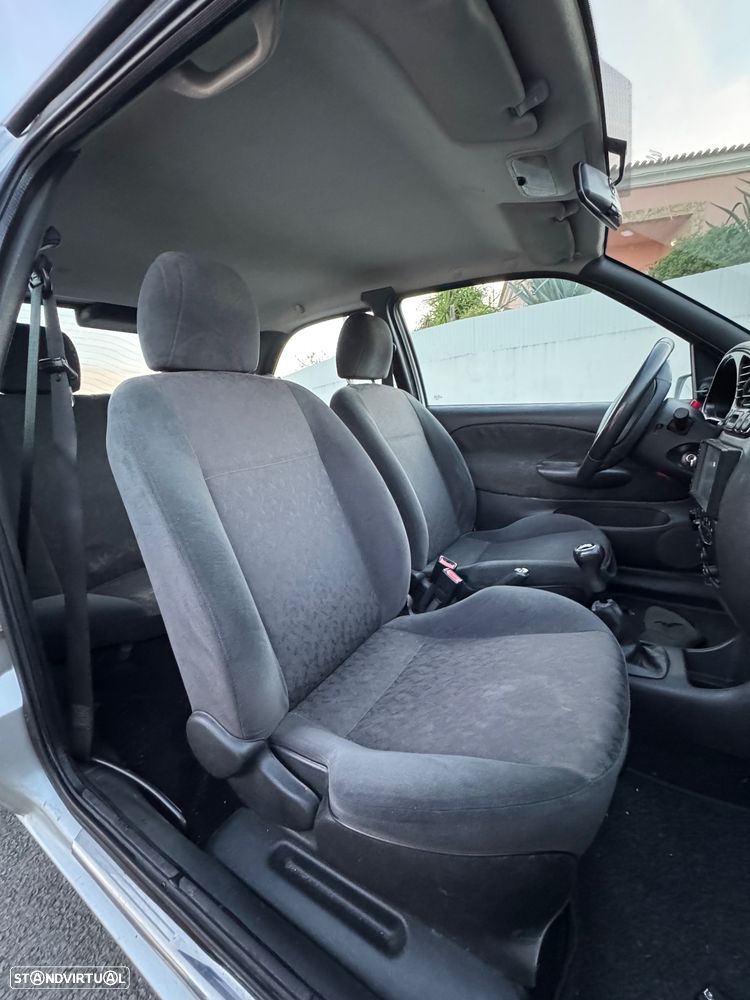 Ford Fiesta 1.25 Ghia - 15