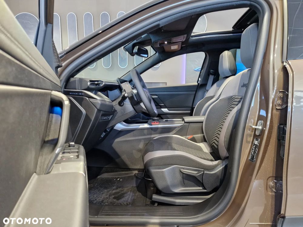 Jeep Compass 1.2 T3 mHEV First Edition FWD DCT - 40