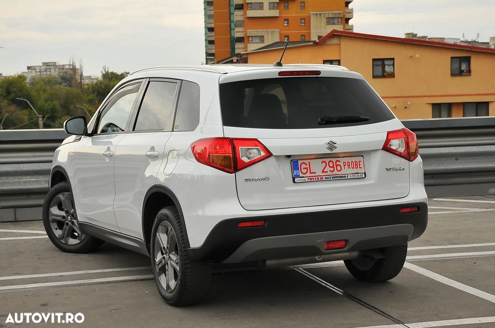 Suzuki Vitara 1.6 DDIS (4x2) Comfort - 10