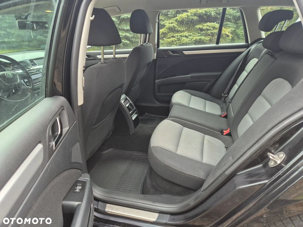 Skoda Superb 2.0 TDI Ambition - 20