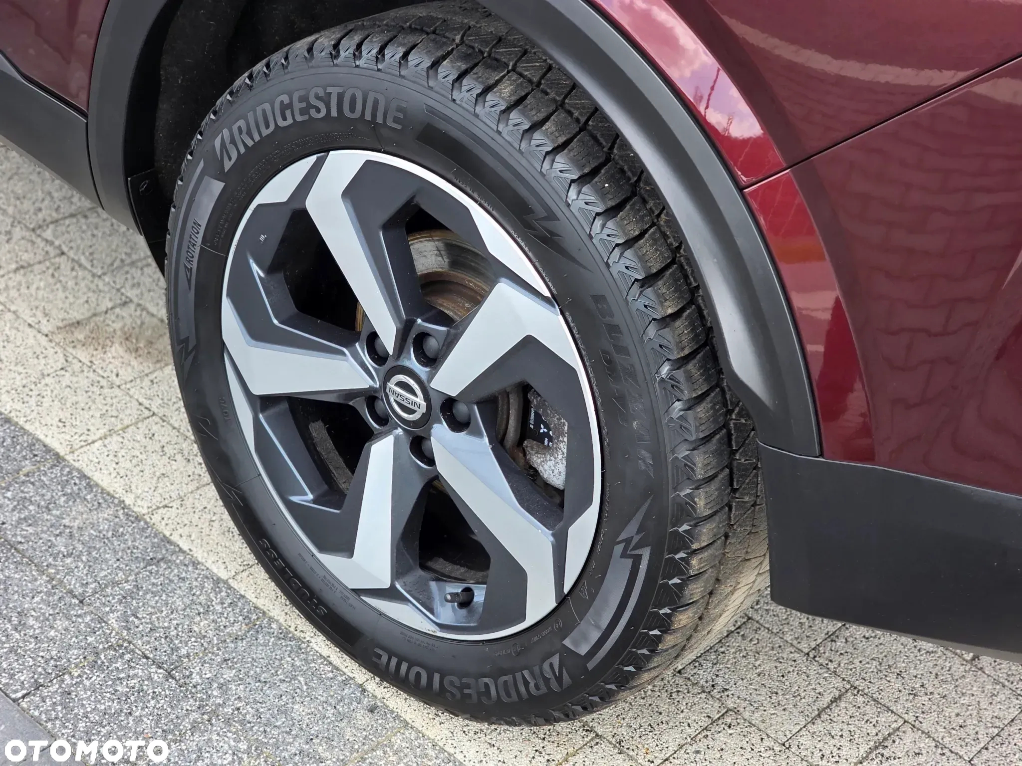 Nissan Qashqai 1.3 DIG-T mHEV N-Connecta Xtronic - 28