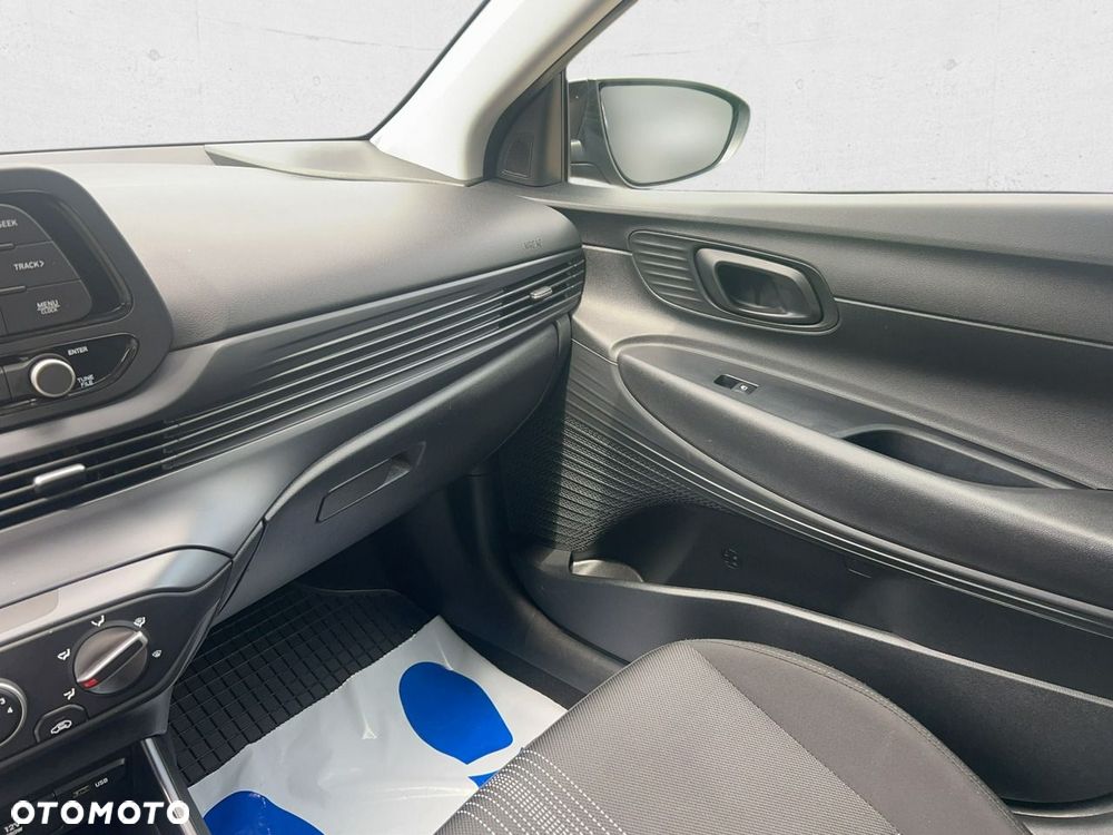 Hyundai i20 - 15