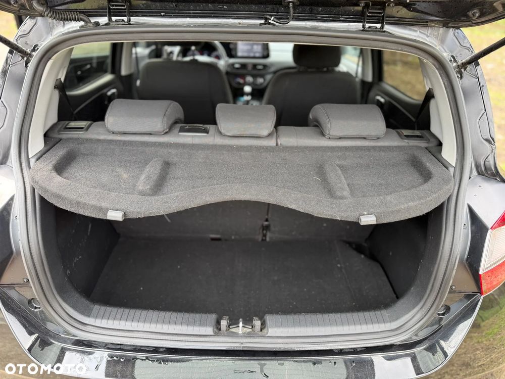 Hyundai i10 1.0 EDITION 30+ - 12