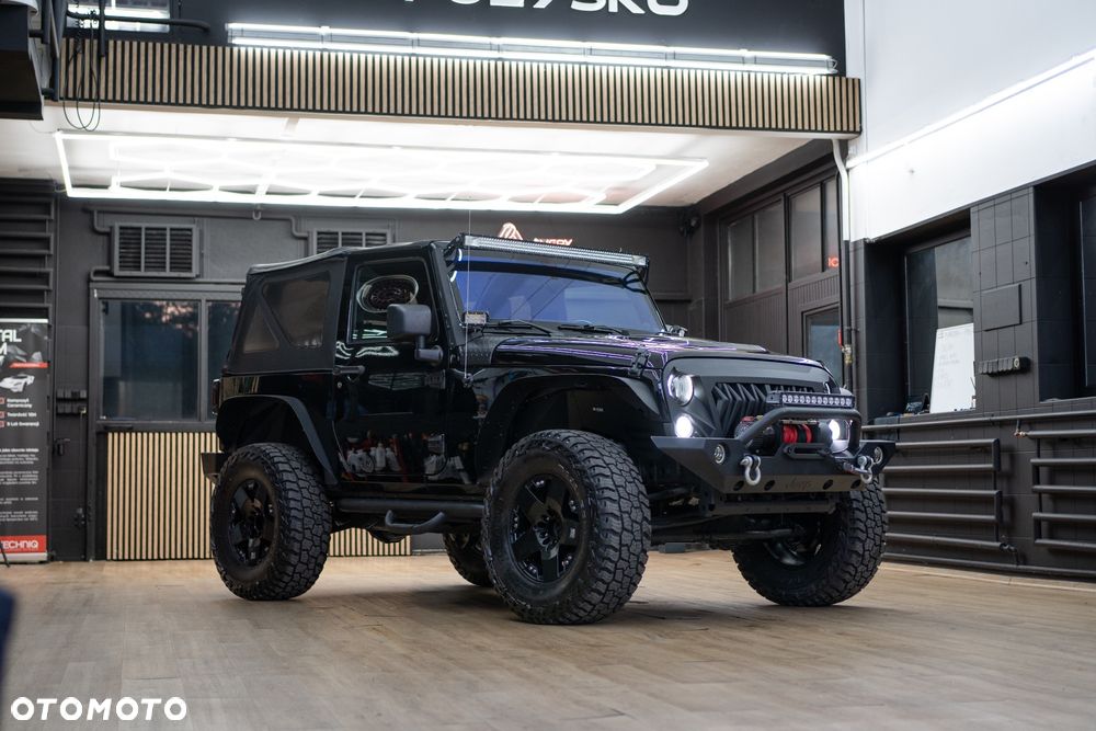 Jeep Wrangler 3.6 X - 24