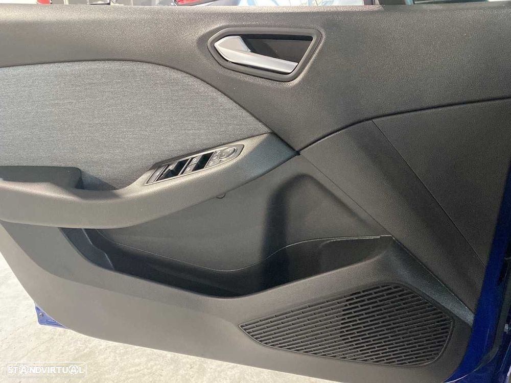 Renault Clio 1.0 TCe Techno - 18