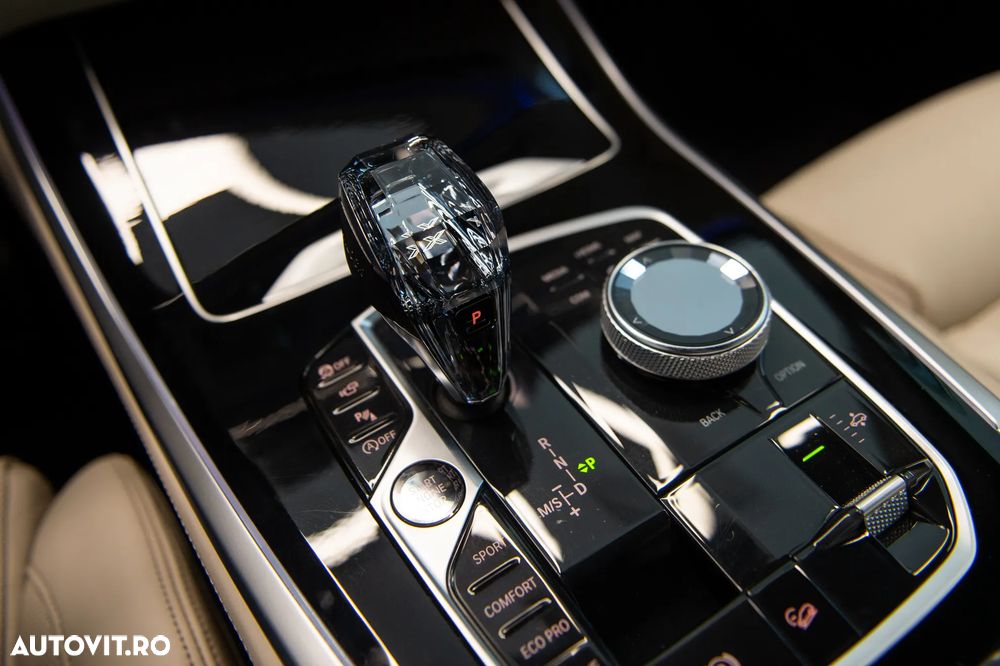 BMW X5 xDrive30d - 27