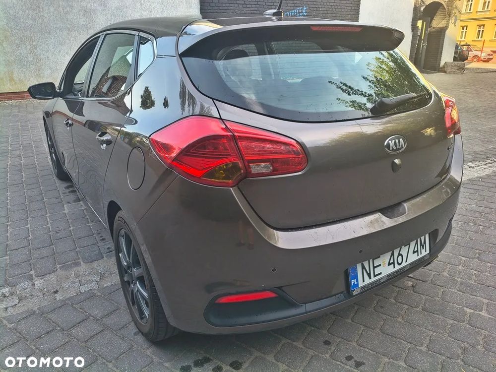 Kia Ceed 1.6 CRDi M - 13