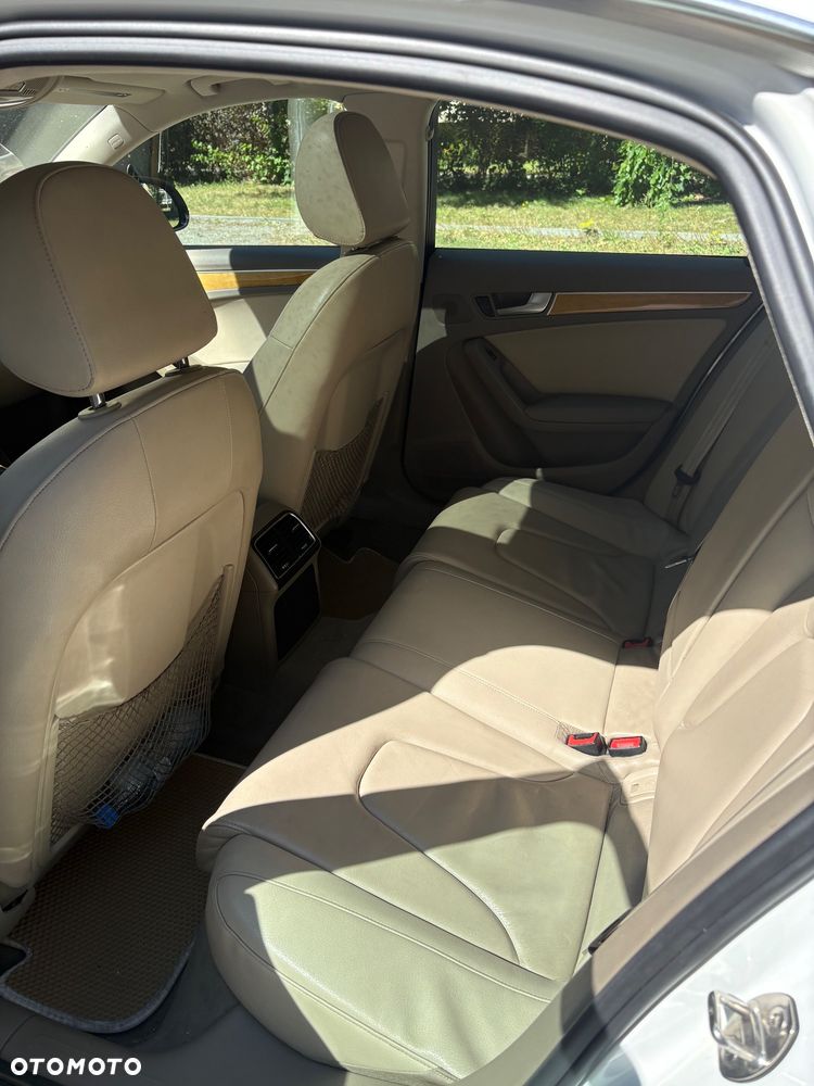 Audi A4 Limousine - 7