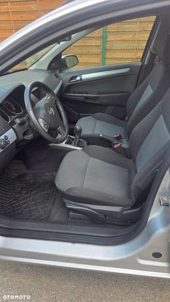 Opel Astra 1.6 Easytronic Edition Plus - 3