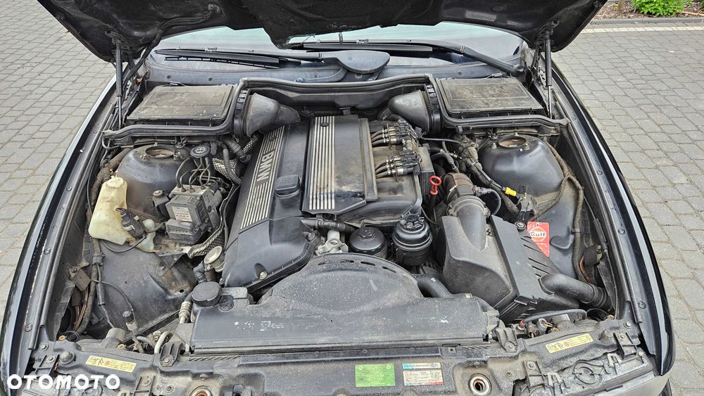 BMW Seria 5 - 8