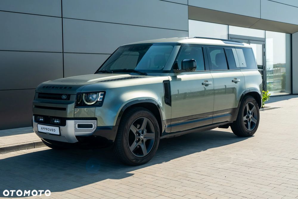 Land Rover Defender - 3