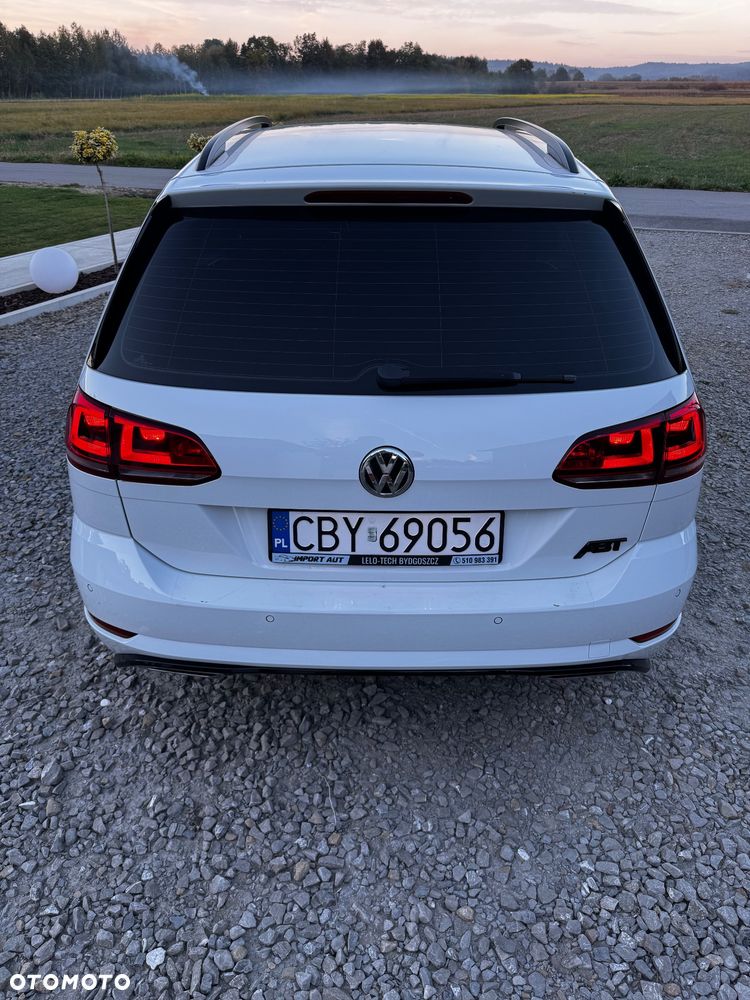 Volkswagen Golf - 15