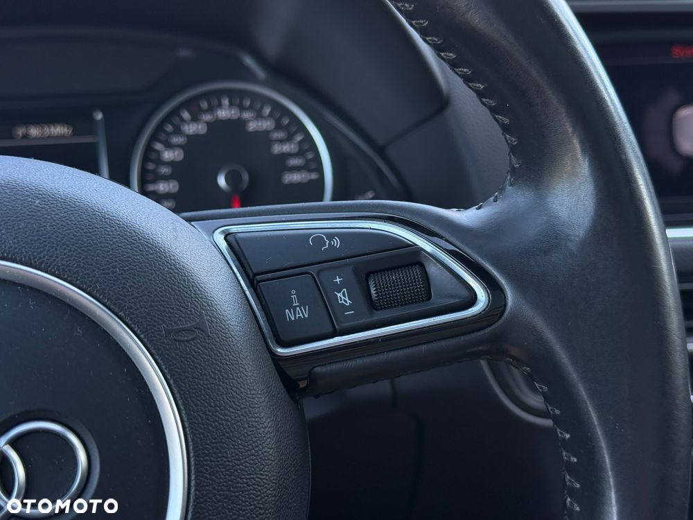Audi Q5 2.0 TDI Quattro (clean diesel) S tronic - 27