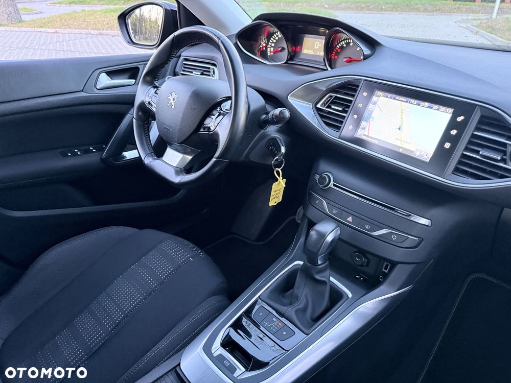 Peugeot 308 - 5