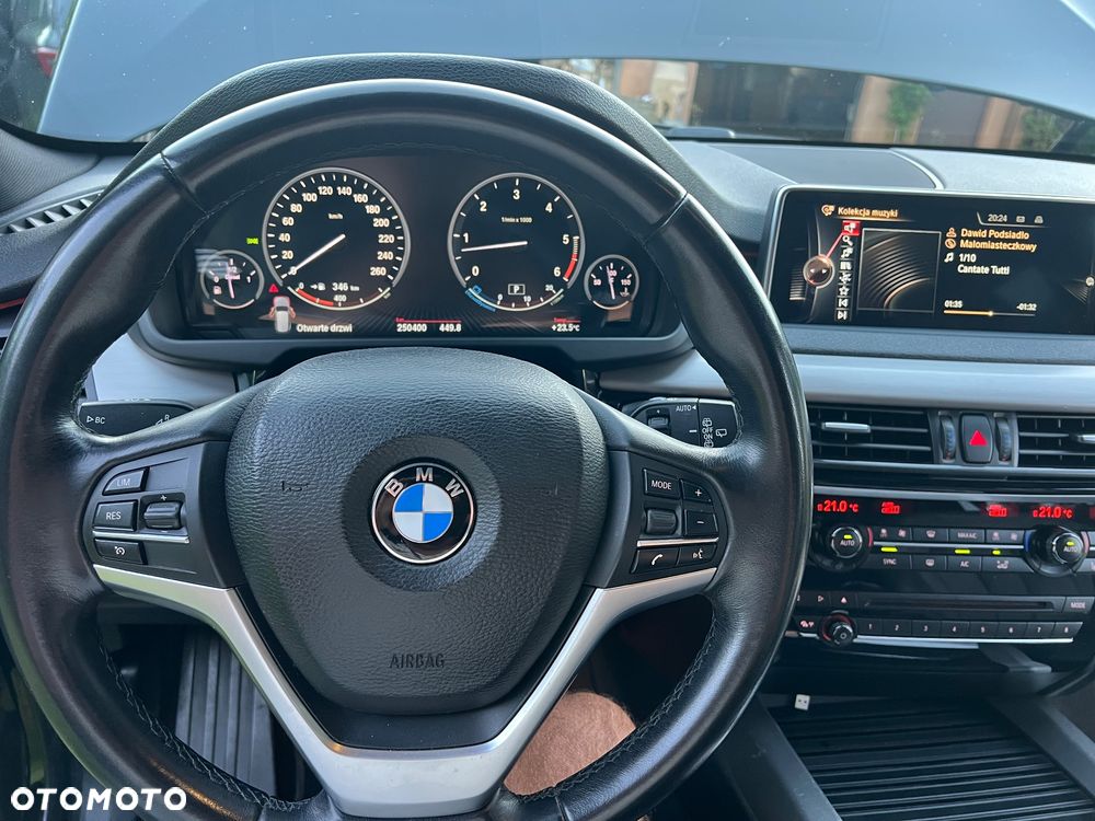 BMW X5 xDrive30d - 17