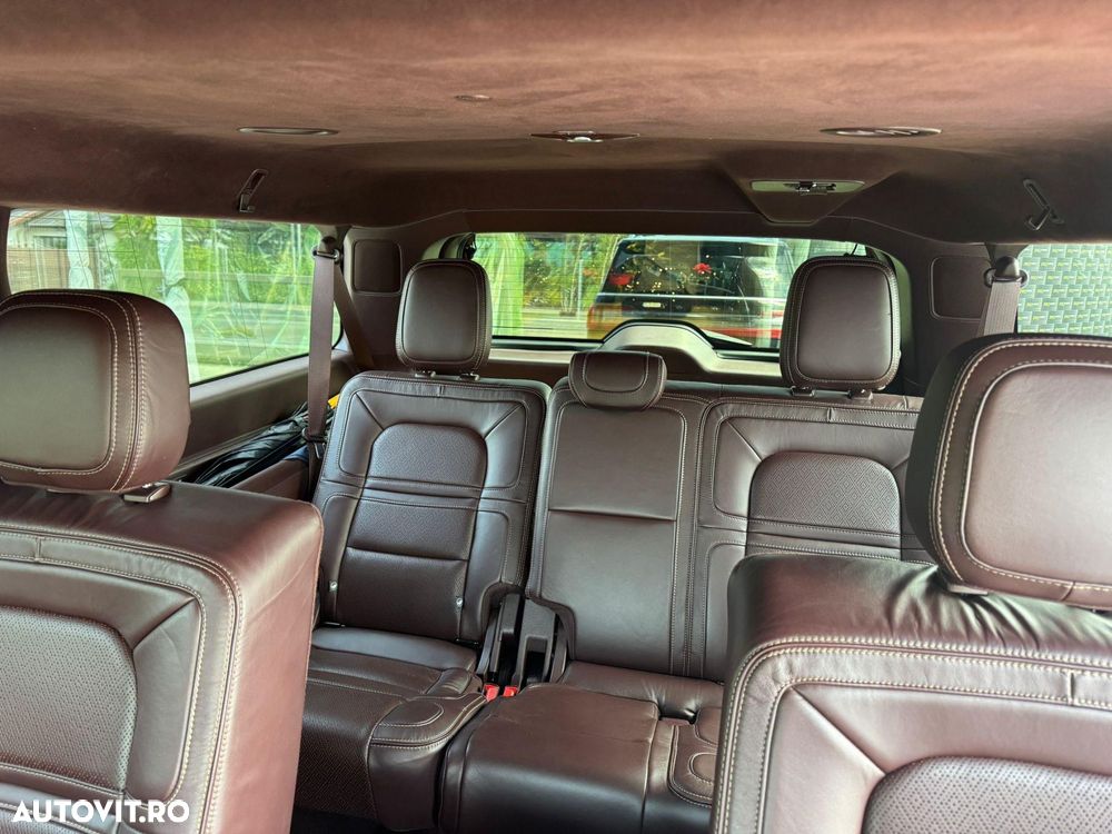 Lincoln Navigator - 27