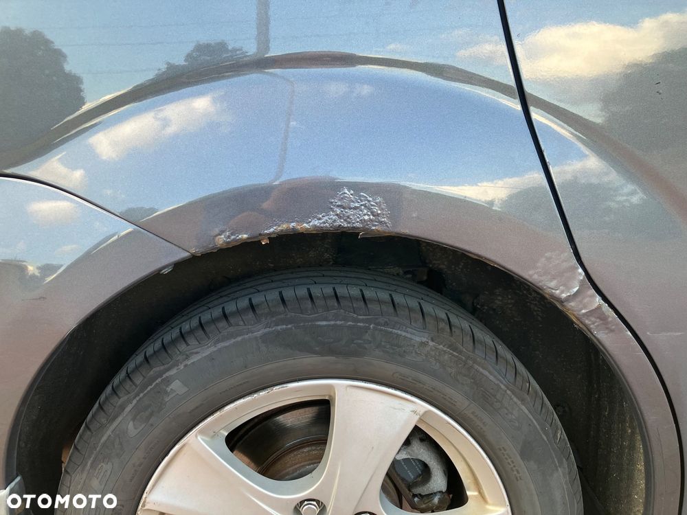 Toyota Corolla Verso 1.8 Sol - 21