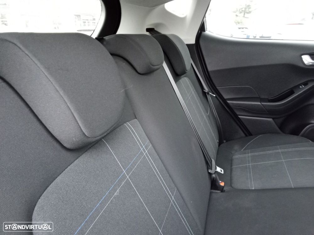 Ford Fiesta 1.1 Ti-VCT Business - 21